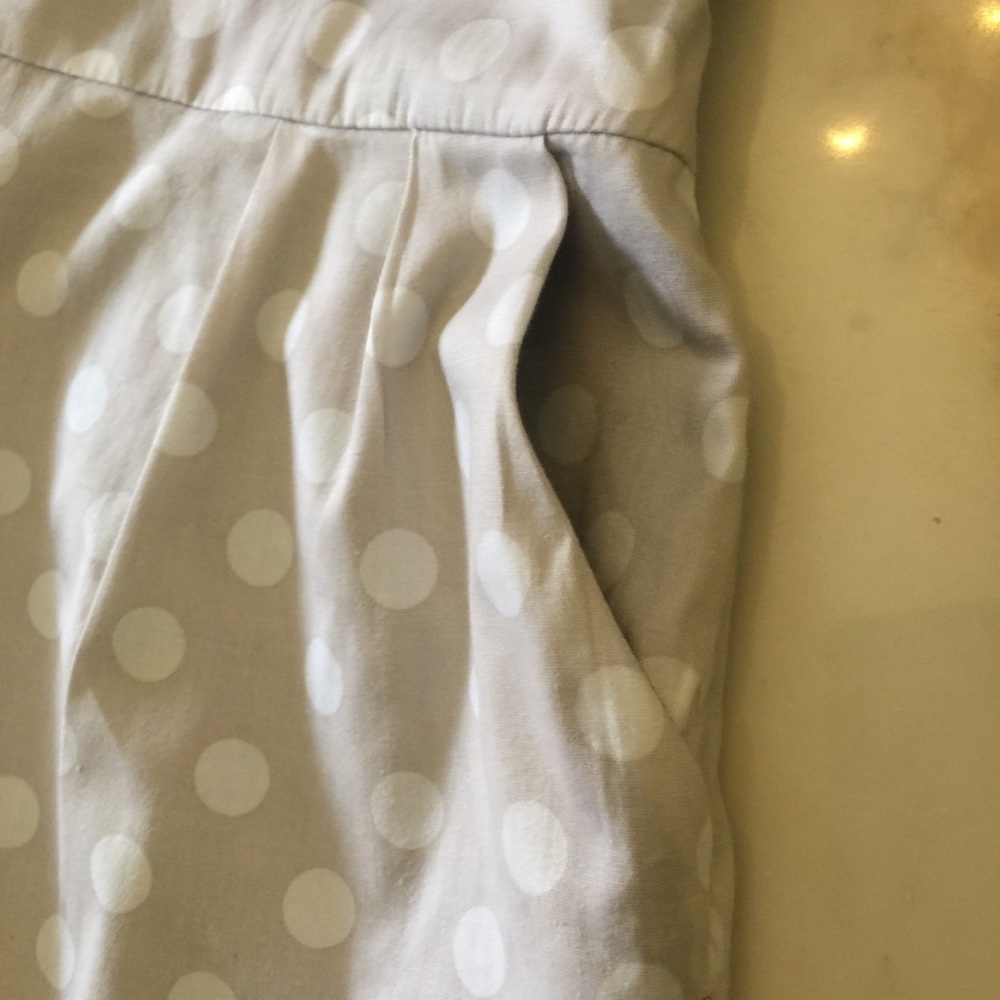 BCBGMAXAZRIA One Shoulder With Bow Dot Romper Sz S - Picture 6 of 8